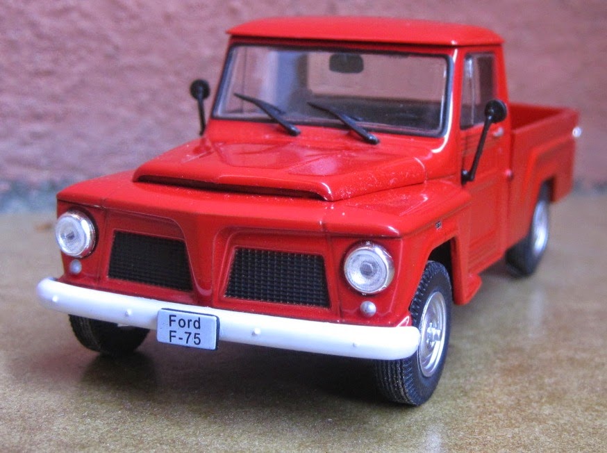 Miniatura 1.43: PICK UP FORD F75