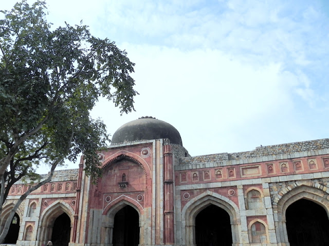 Jamali Kamali Mosque, Mehrauli Archaeological Pak