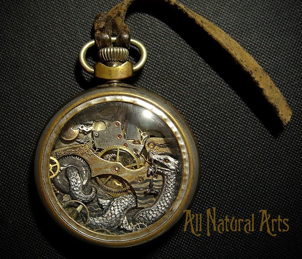 12-Snake-Recycled-Watch-Sculptures-Steampunk-Susan-Beatrice-All-Natural-Arts-www-designstack-co