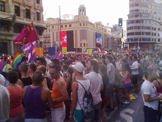 Fotos de la Cabalgata del Orgullo Gay de Madrid 2011