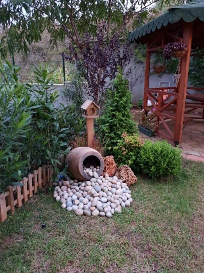 Crea en un 2x3: FÁCILES Y SENCILLAS IDEAS PARA USAR PIEDRAS EN LA