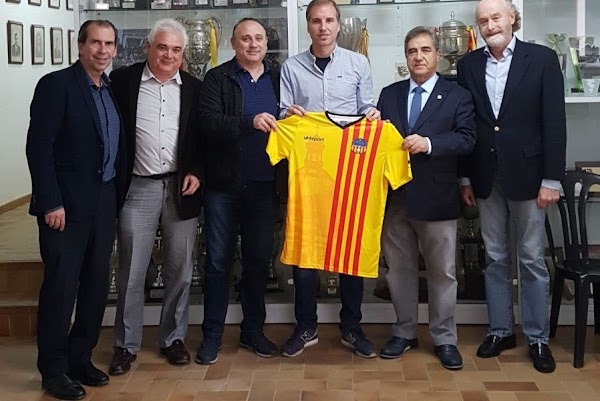 Oficial: El Sant Andreu renueva hasta 2019 al técnico Azparren
