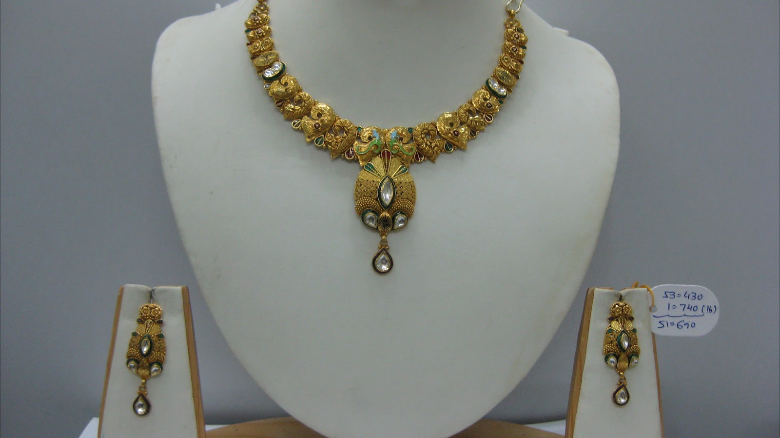 gold_ fashion_ jewellery: CALCUTTA ANTIQUE NECKLACE