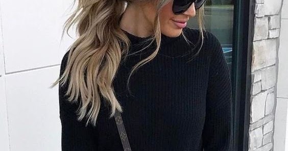 Casual look | Black sweater and distressed pants | Just a Pretty Style