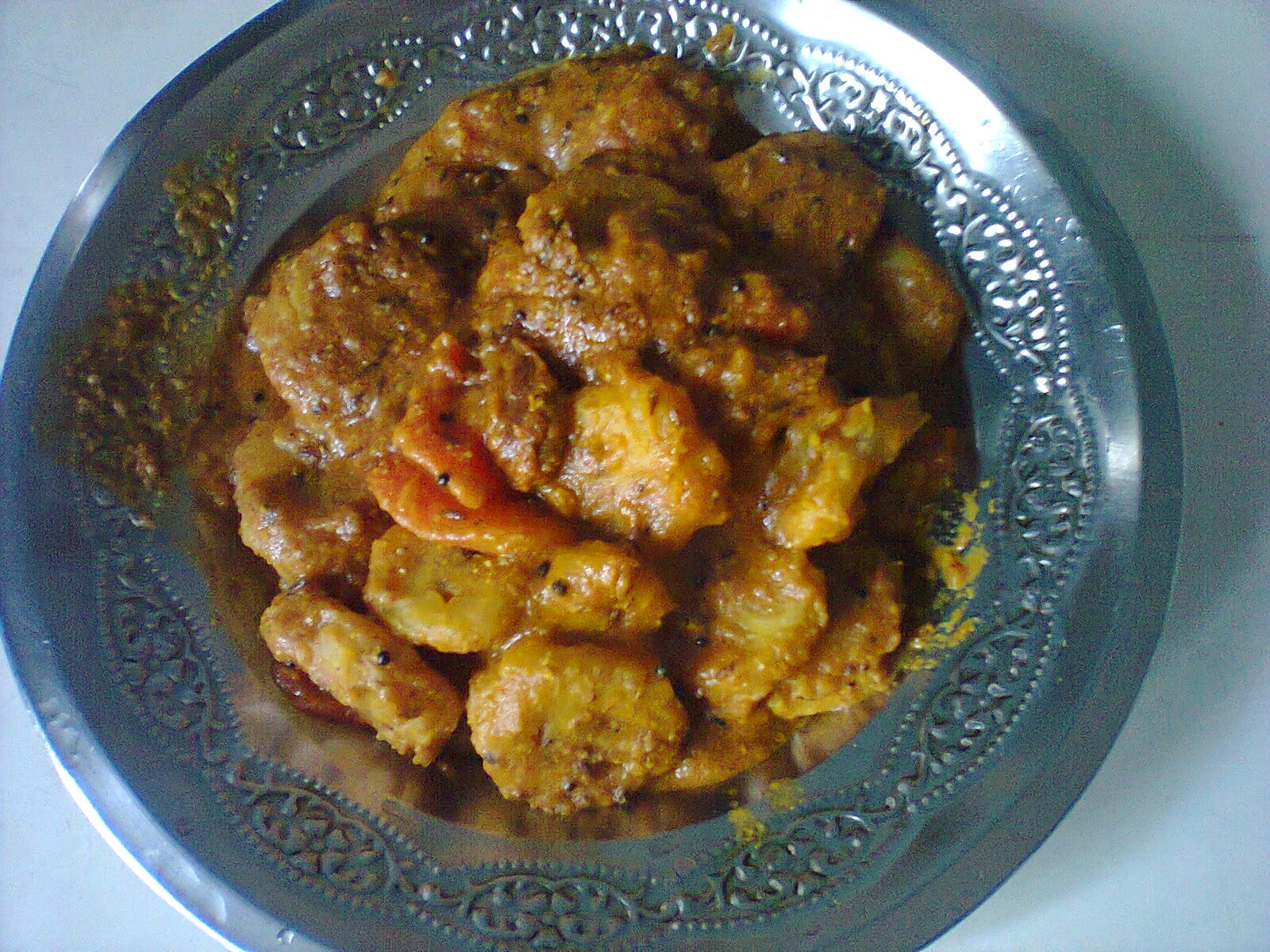 Kacche Kele Ki Sabji Recipe In Hindi