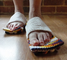 Crochet Parfait: Mopping Shoes