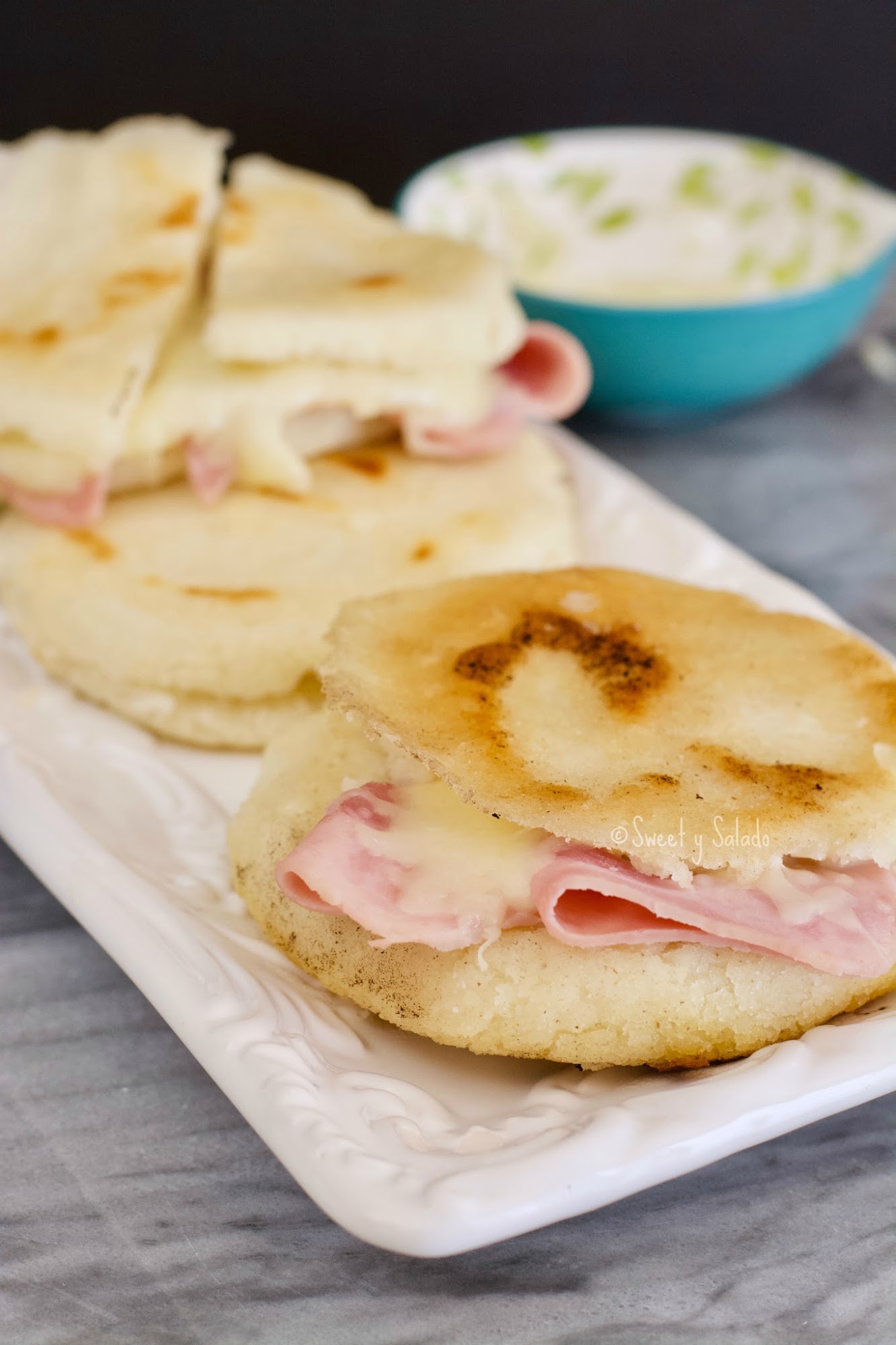 como hacer arepas rellenas