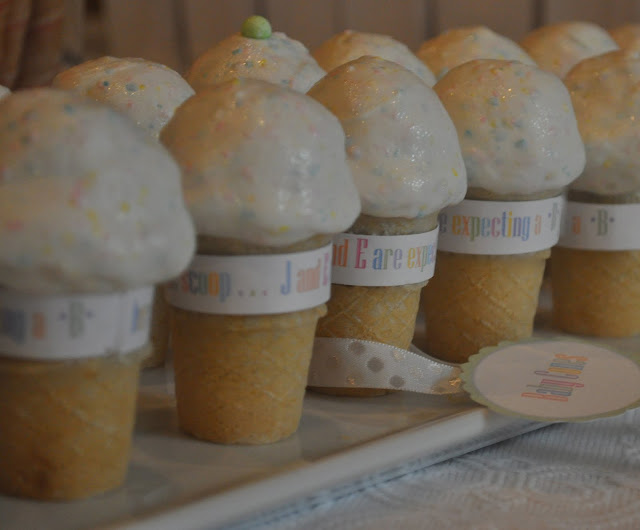 baby-shower-ice-cream-cone-theme-here's-the-scoop-dessert-table-deborah-stauch