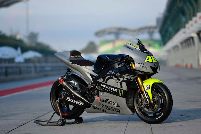 The Doctor Kembali Bersama Yamaha | Sepang Test Track  2013 