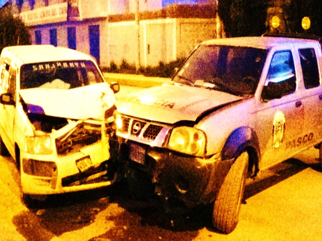 "Group 10 NoticíasHuancayo" de la policía nacional choca
