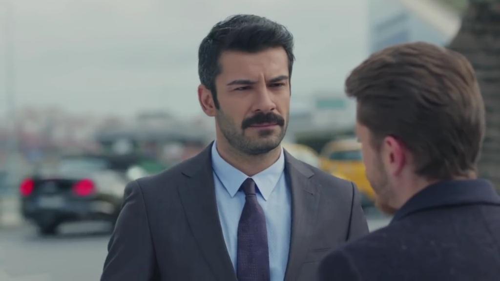 Wieczna miłość odcinek 34: Onder podejrzewa, że to Emir stoi za jego wypadkiem! [Streszczenie + Zdjęcia]