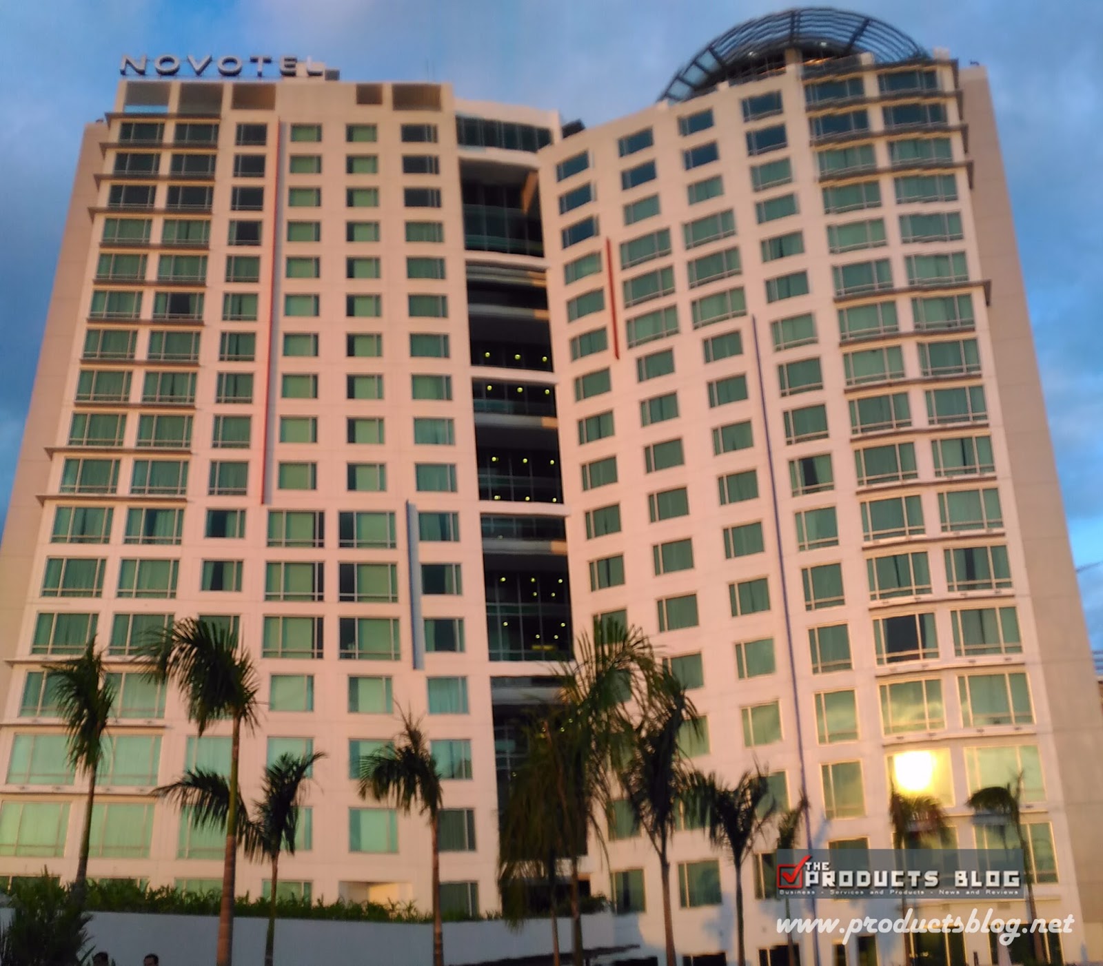 Discover Novotel Manila in Center Cubao