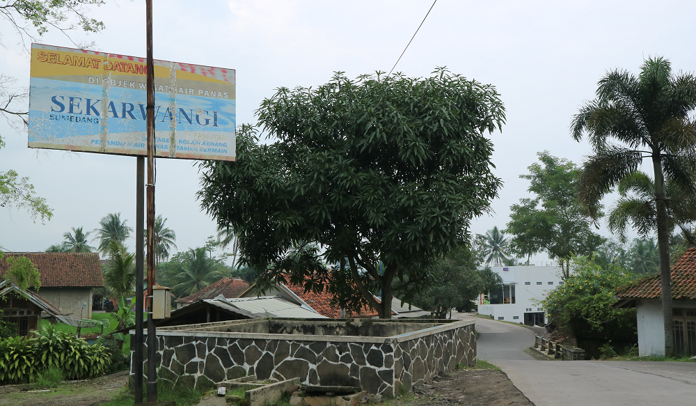 Pemandian Cipanas Sekarwangi Conggeang Sumedang Pemandian Cipanas Sekarwangi Conggeang Sumedang