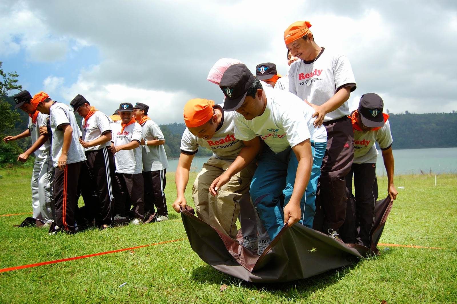 Their good team building skills are. Team building картинки. Загородный Team building.