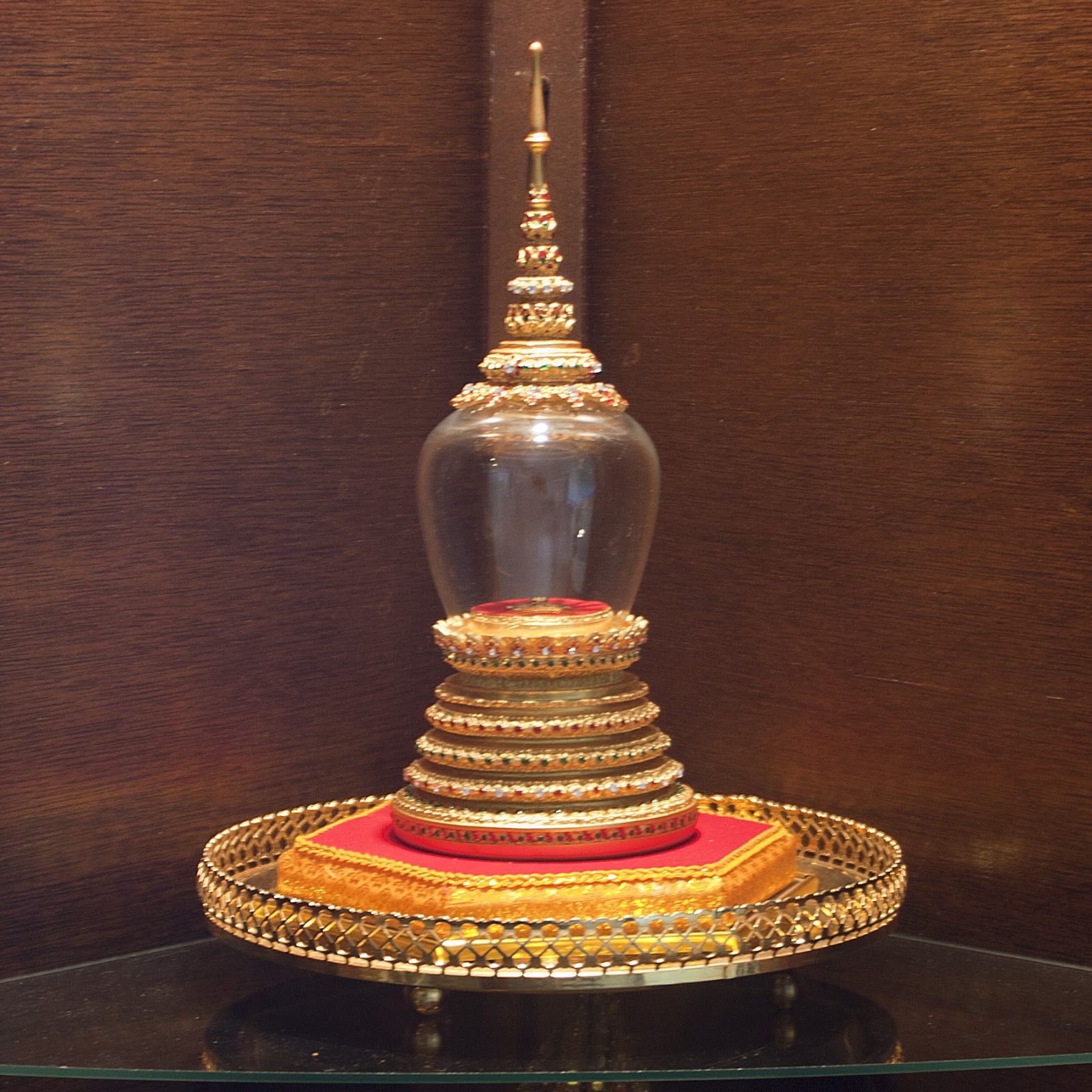 Scotland's Buddhist Vihara Sacred Relic of the Buddha on Display at Scotland’s Buddhist Vihara