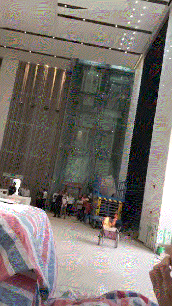 1d9997591616a93e428af75ab11b0d0d128b2c43.gif