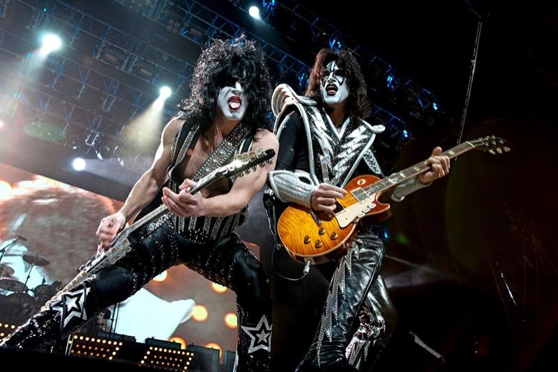Kiss Discography completa (MEGA) 320kbps