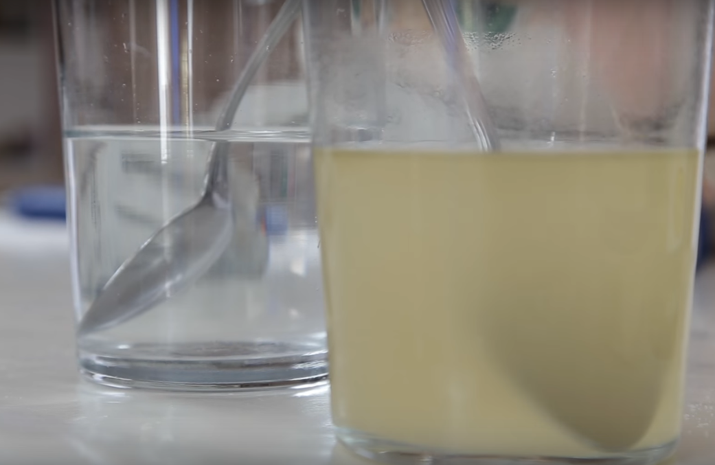 mezcla de agua y sal y aceite y harina mezcla de agua y sal y aceite y harina