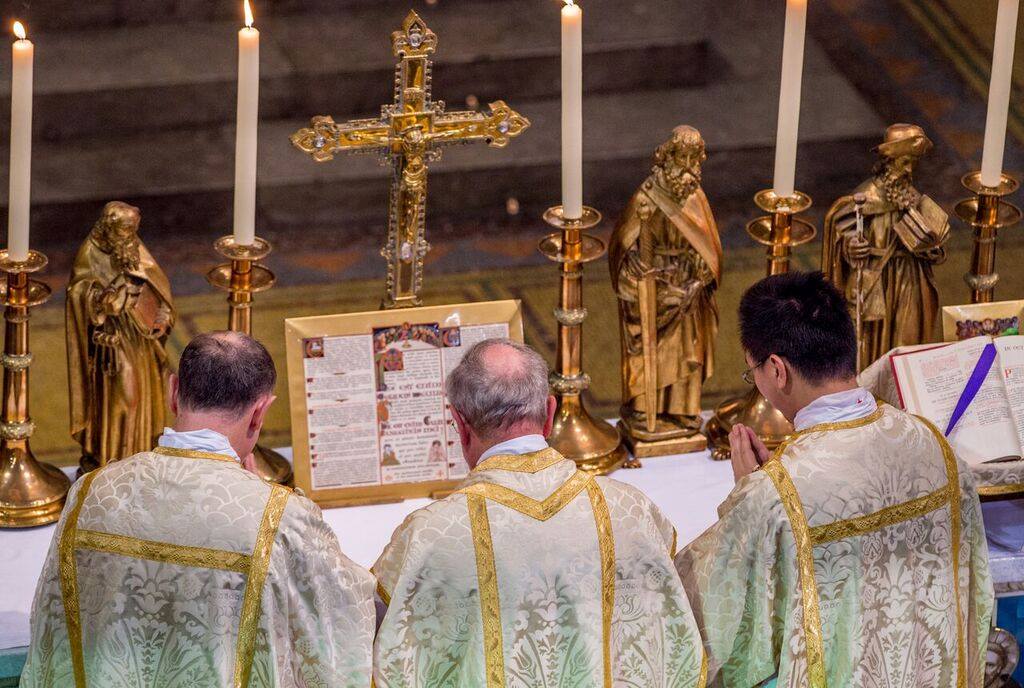 A Catholic Life Solemn High Mass at St James in London