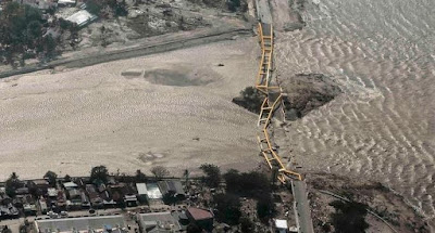 Foto Jembatan Kuning Saat Gempa Sunami Palu Sulawesi 2018 