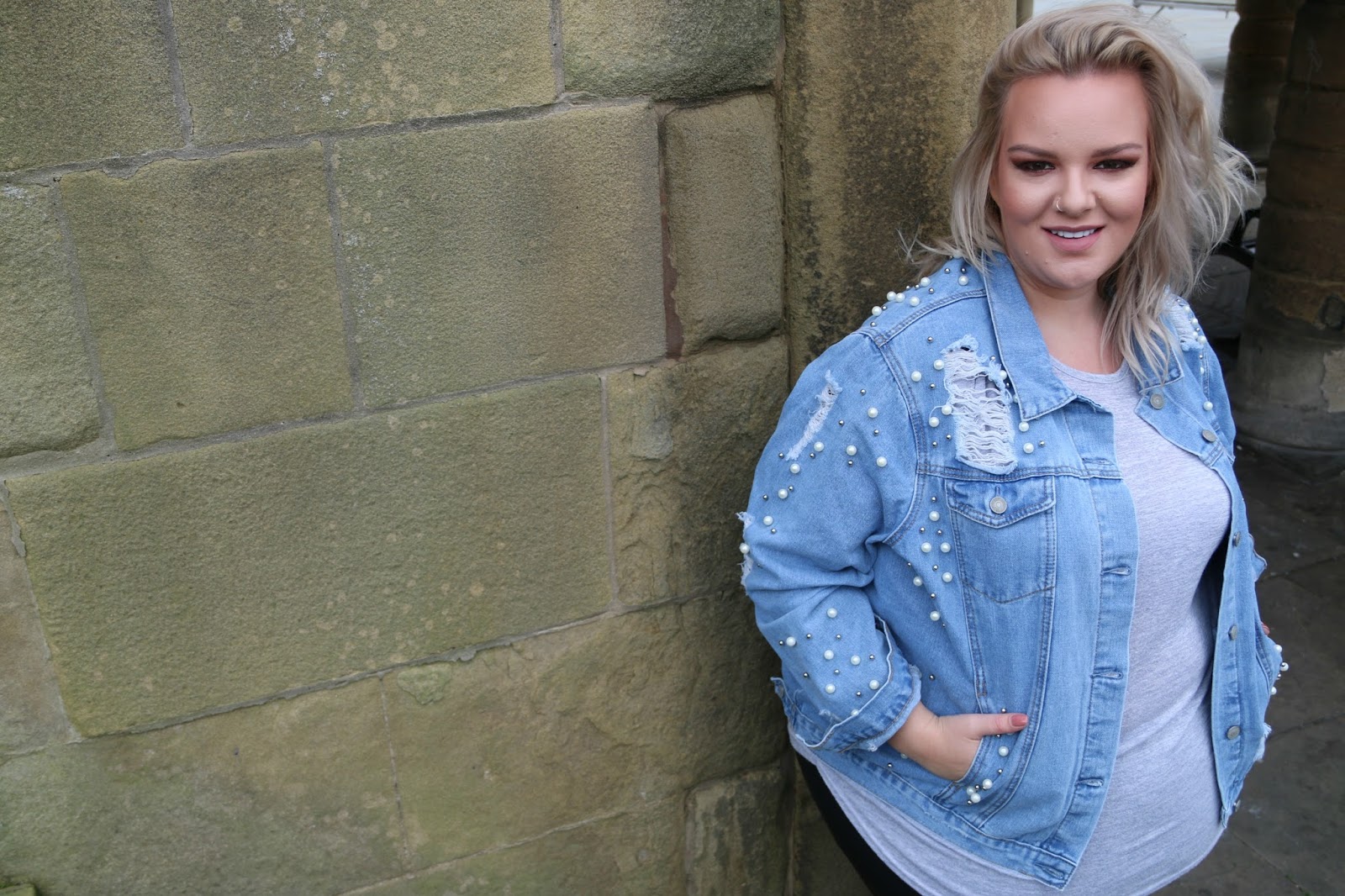 guess denim jacket with pearls