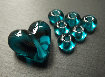 Lampwork glass heart bead and spacers by Laura Sparling