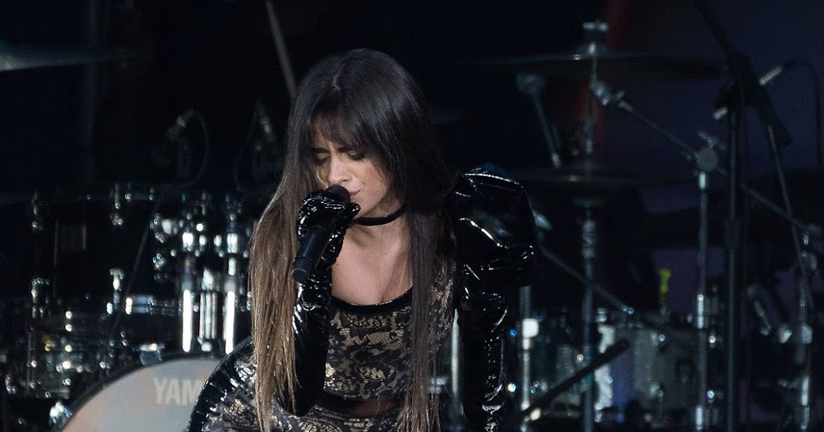 Red Carpet Dresses: Camila Cabello - B96 Jingle Bash 2019
