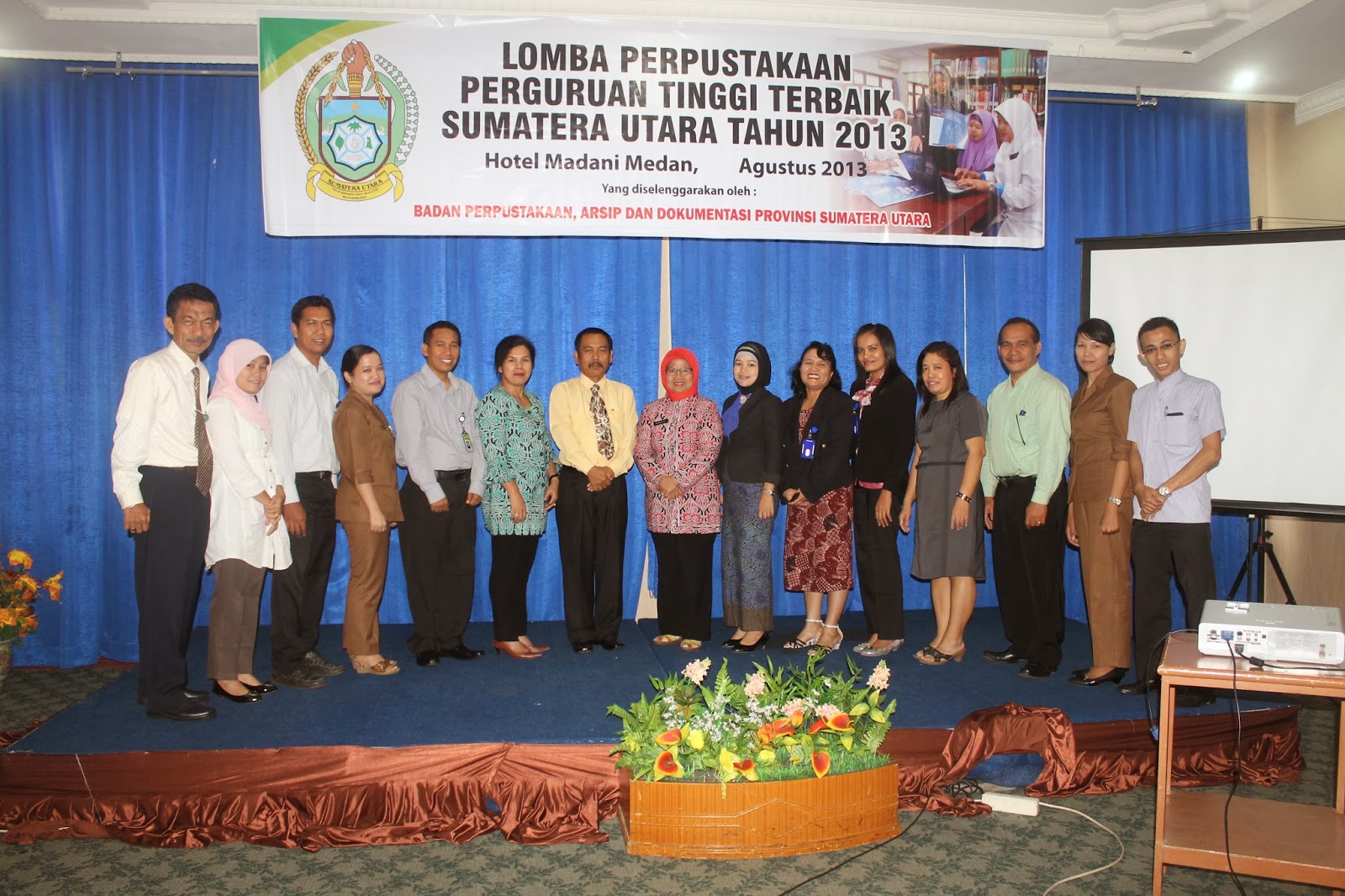  Persentasi Perpustakaan Terbaik Sumatera Utara Tahun 2013 