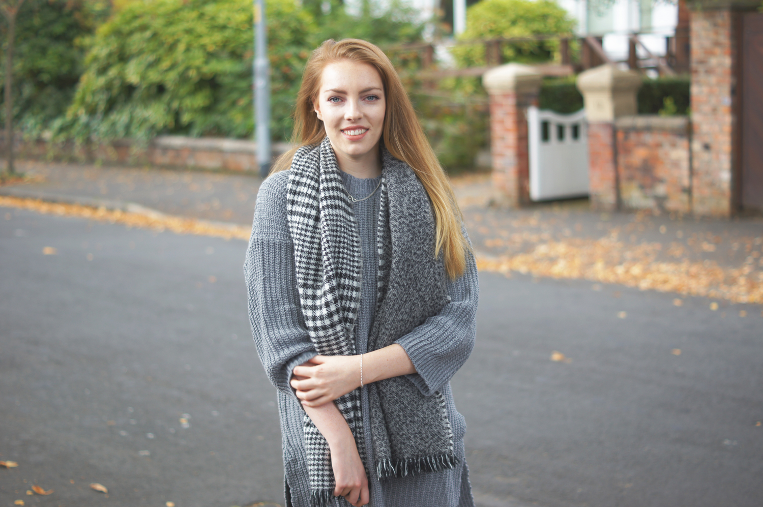 dogtooth blanket scarf