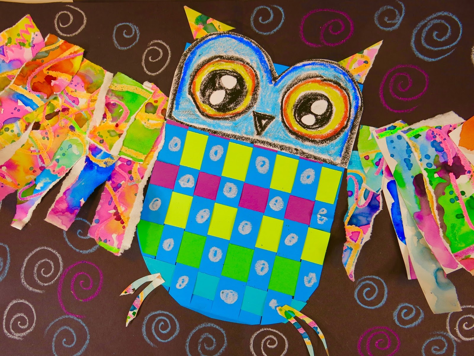 Cassie Stephens In the Art Room First Grade Woven Owls
