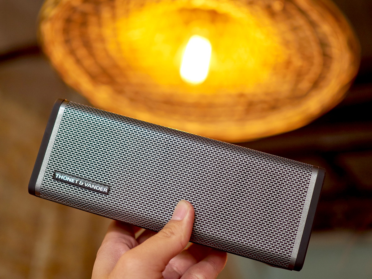 thonet & vander bluetooth speaker