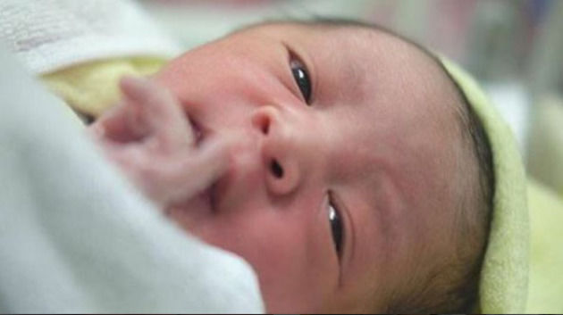 Chua, Personel Band Kotak Melahirkan Anak Pertama, Lihat Foto-foto Bayi Imutnya