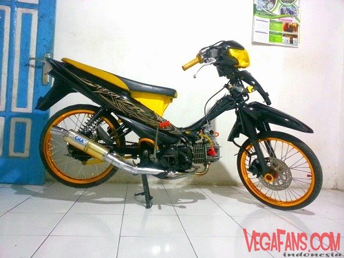 Modifikasi Vega ZR Hitam