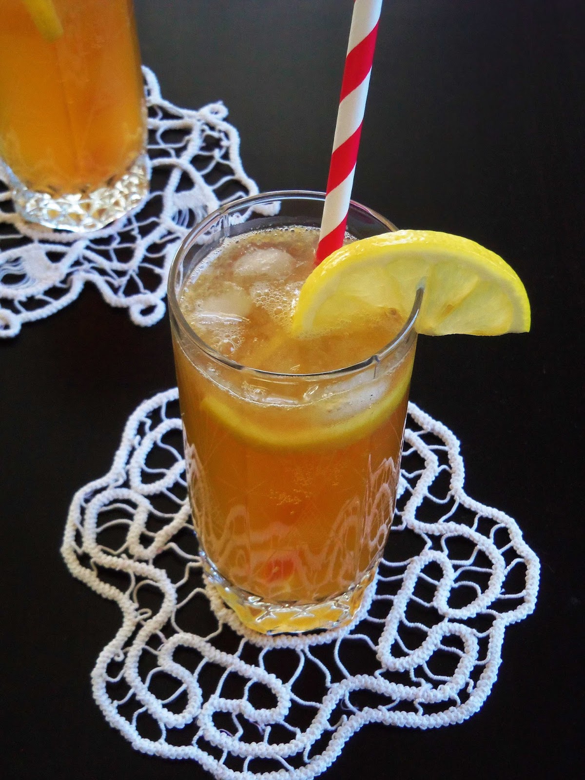 Simply Romanesco Ginger Tea Lemonade