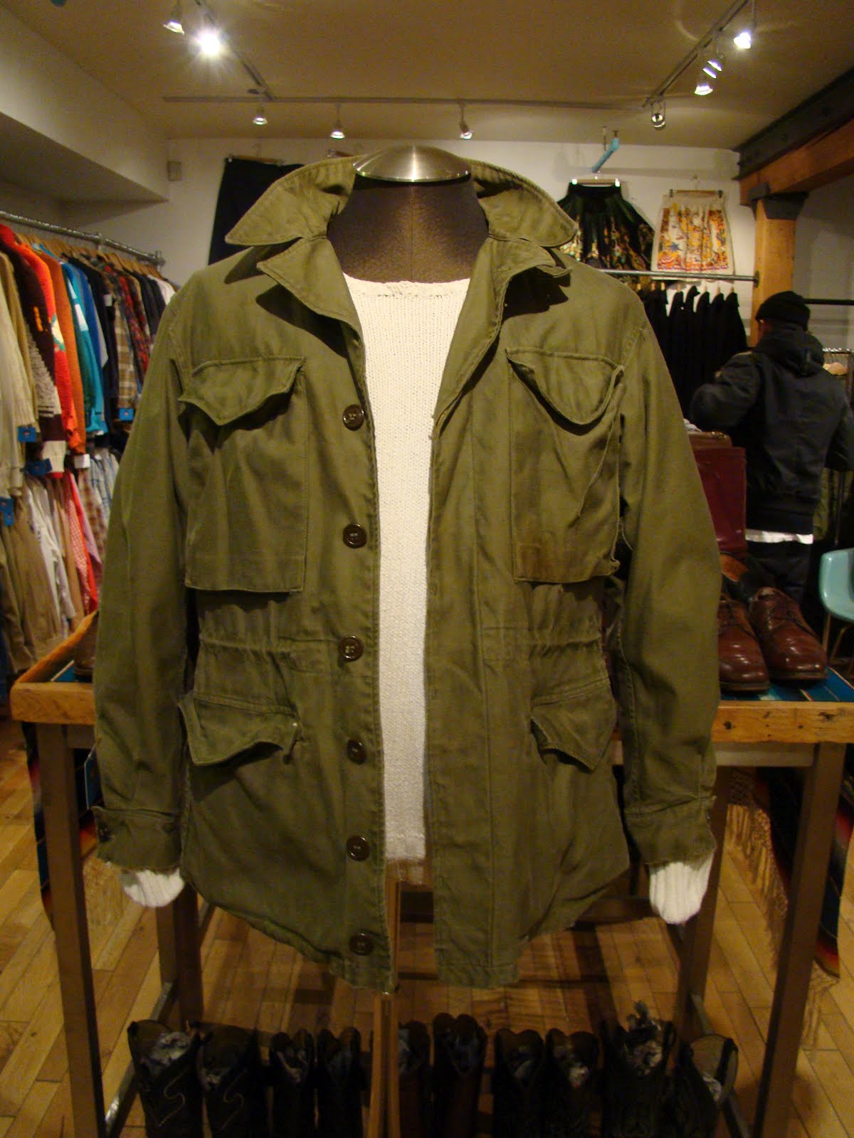 HOUSE OF VINTAGE: VINTAGE MILITARY