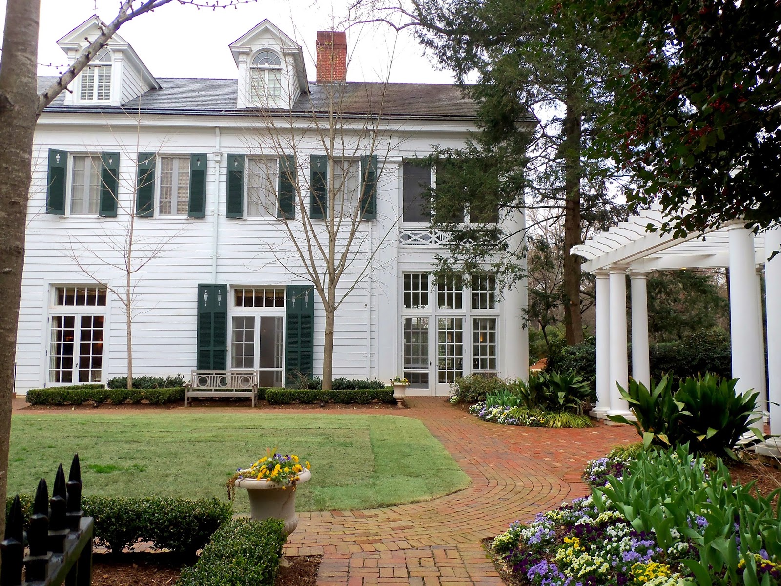 Kiki Nakita A Tour of The Duke Mansion