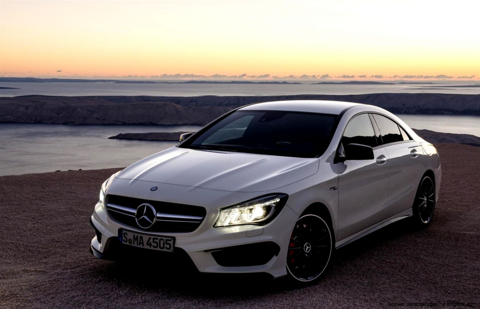 Mercedes Cla