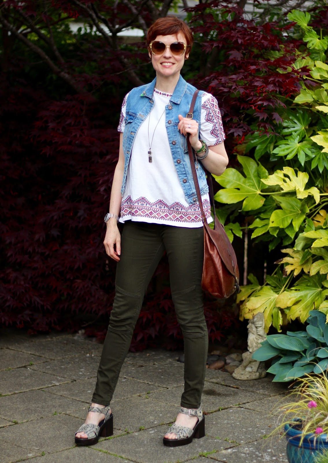 Wearable Boho, over 40 | Khaki Jeans, Embroidered blouse, Denim Gilet & Platform Sandals