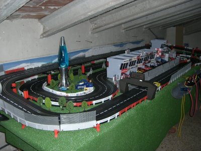 JGP - SPORT: MONTAJE DE PISTAS Y TRAMOS III. DECORACIÓN.