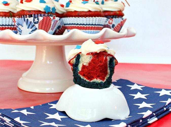 red white blue velvet cupcakes
