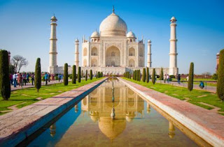 Sejarah Taj Mahal