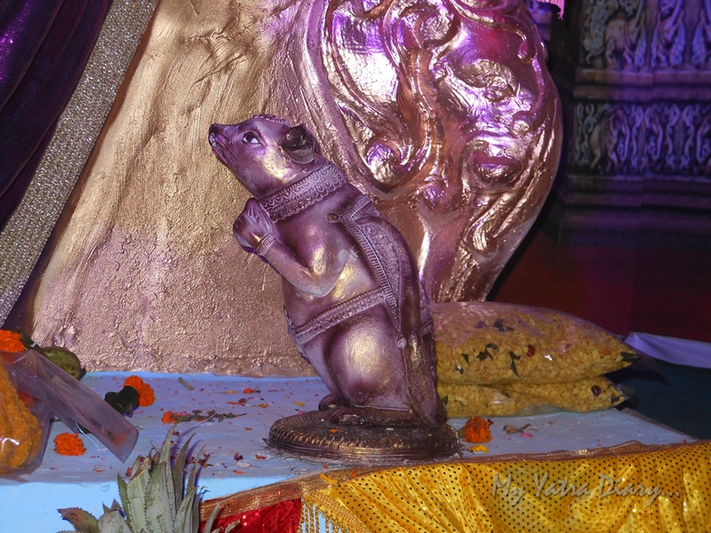 Mouse with the modak, Ganesh Pandal Hopping, Mumbai
