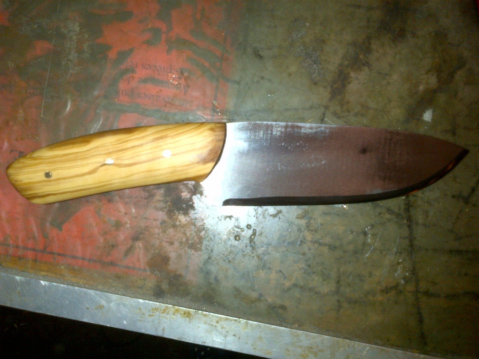 Bushcraft74 fabrication d'un couteau avec une lame de