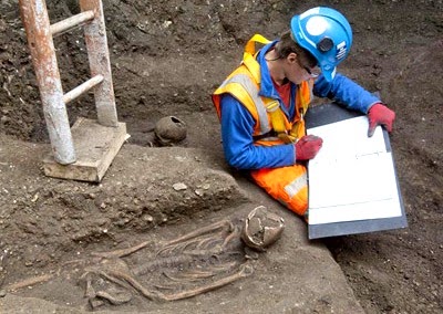 antrophistoria: Hallan las tumbas perdidas de la gran peste negra de ...