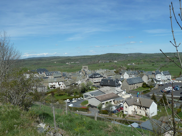 [CR] VTT BUL : Itinérance dans l'Aubrac du 15 au 17 mai 2017 P1100346