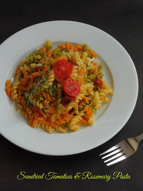 Vegan Sundried tomato pasta,Sundried Tomatoes & Rosemary Pasta