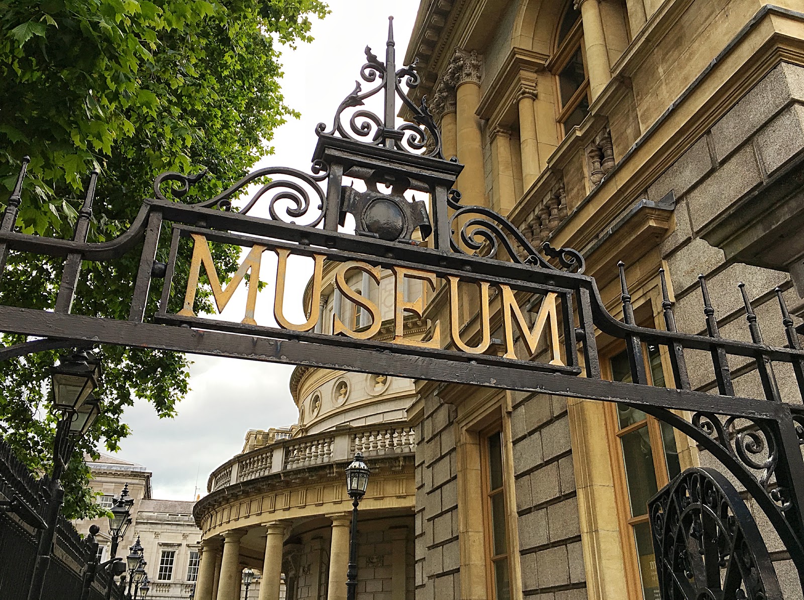 Памятники дублин