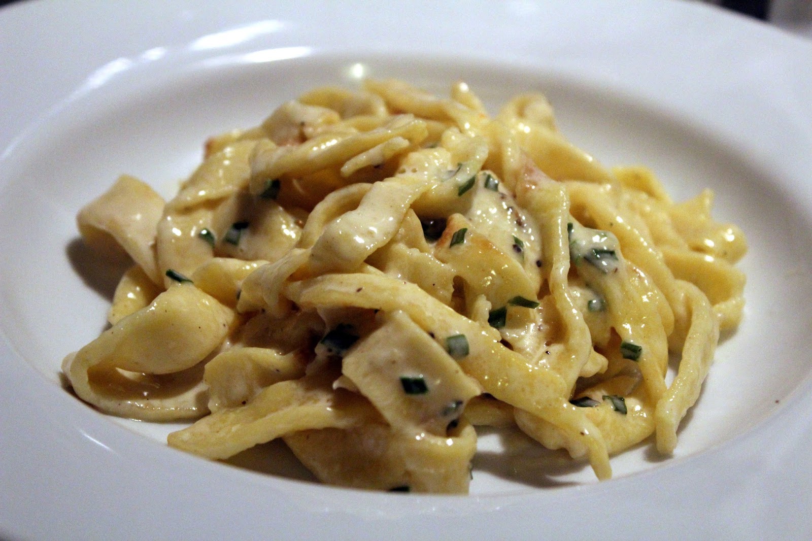 Bandnudeln mit Sahnesoße und Parmesan – glatzkoch.de