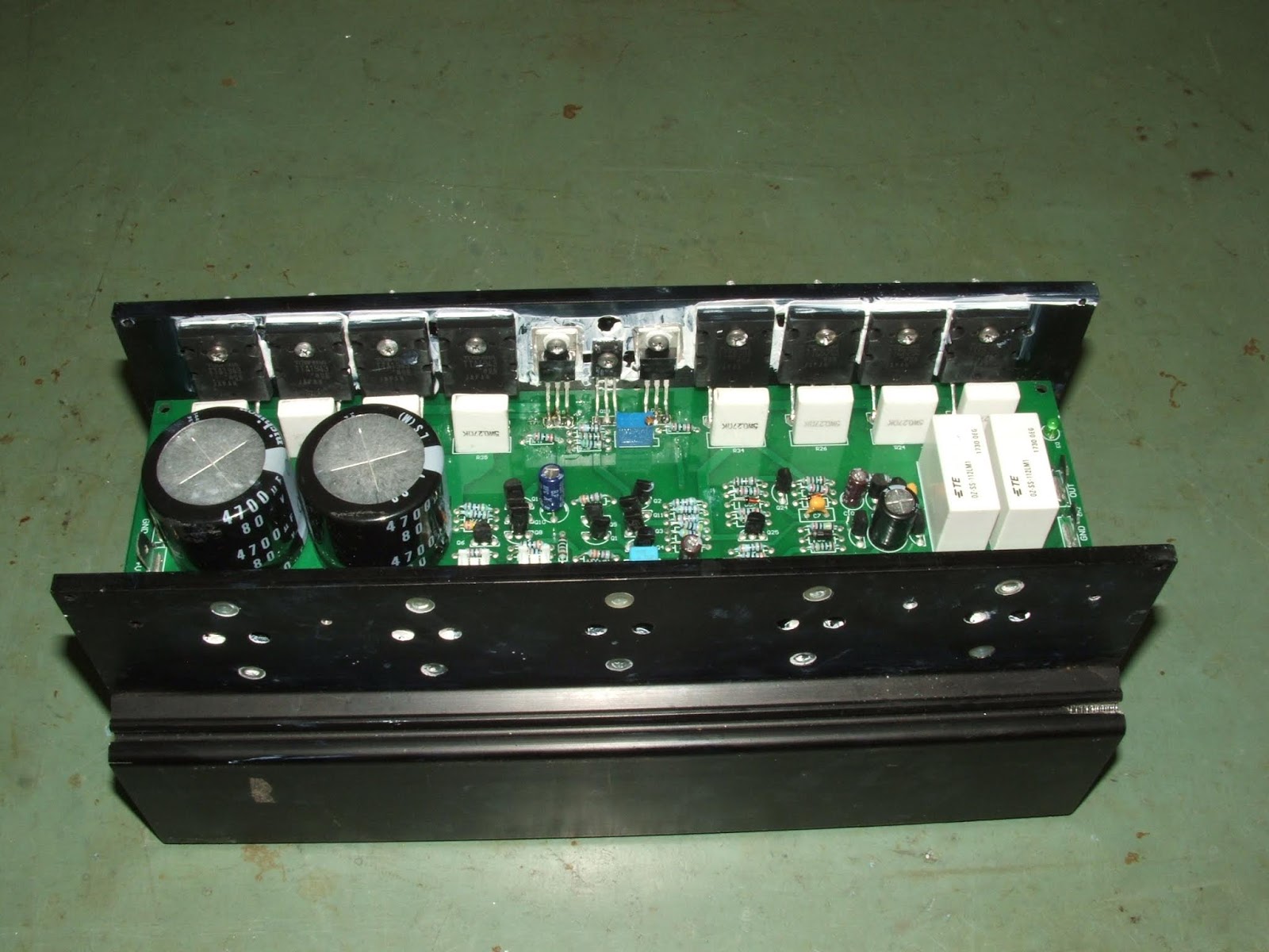 My Commentary and Technical help: Rebuilding LAB Series LS800 Amplifier