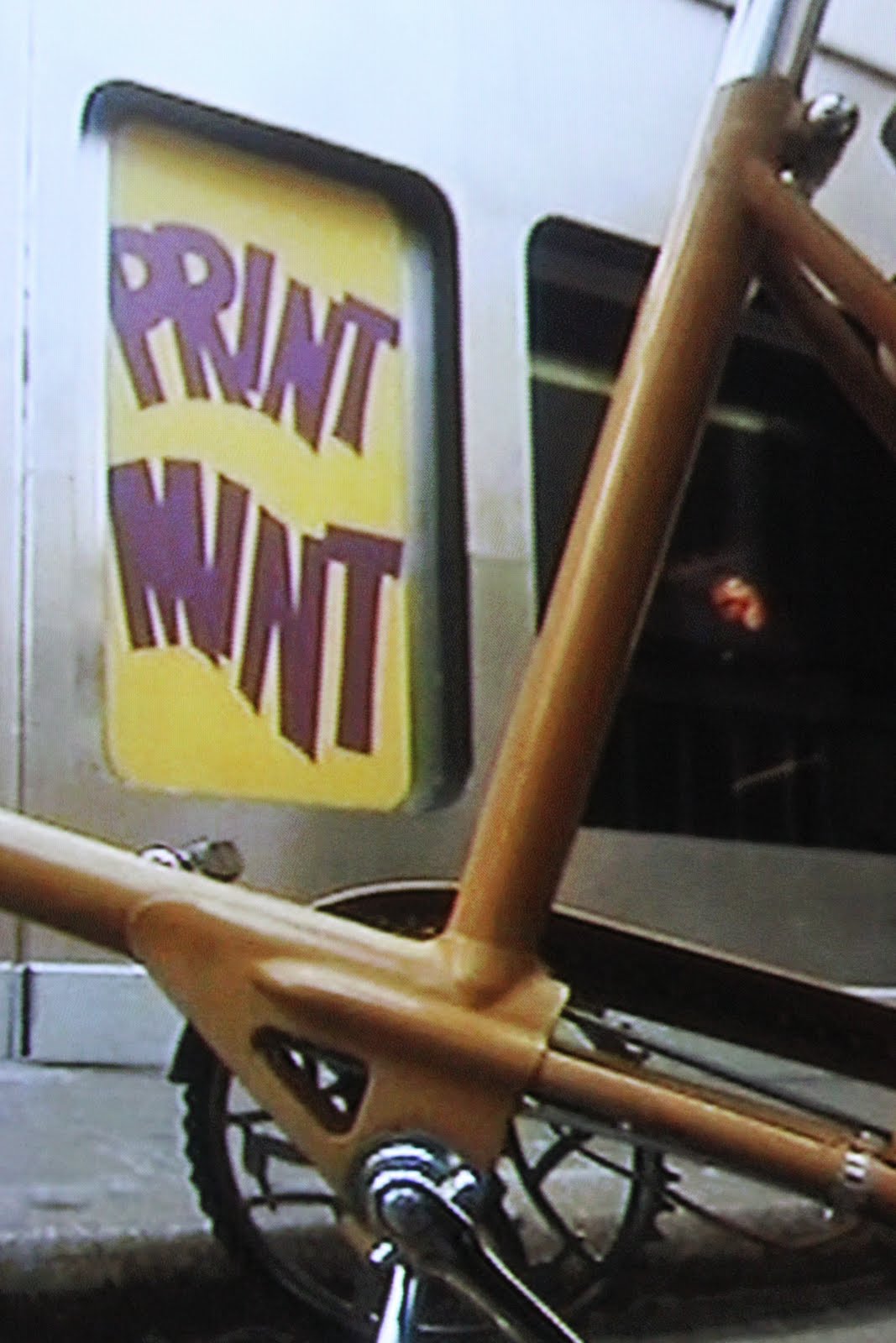 In Frame Les Bicyclettes de Belsize (1969)